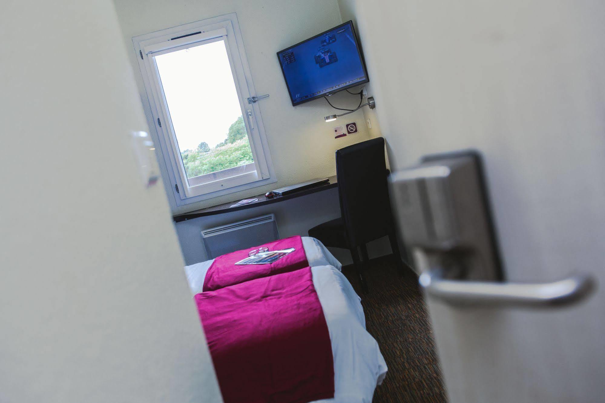 Hotel Akena Creil - Clermont Agnetz アニェッツ エクステリア 写真