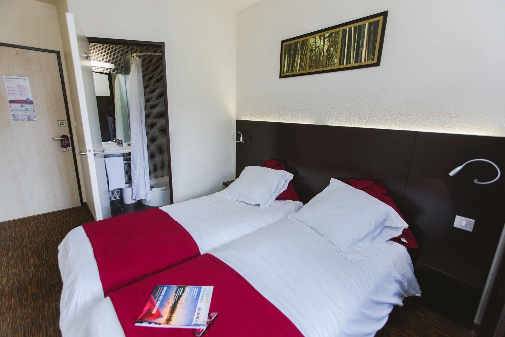 Hotel Akena Creil - Clermont Agnetz アニェッツ エクステリア 写真