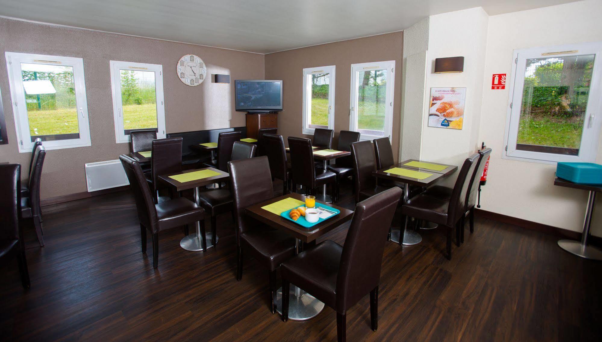 Hotel Akena Creil - Clermont Agnetz アニェッツ エクステリア 写真